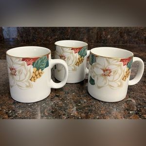 Set of 3 Tienshan Fine China MAGNOLIA Cup Christmas Holiday